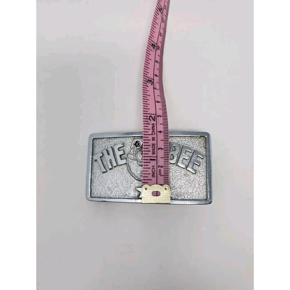 VINTAGE SILVER TONE METAL BELT BUCKLE SACRAMENTO THE BEE NEWSPAPER 1980S